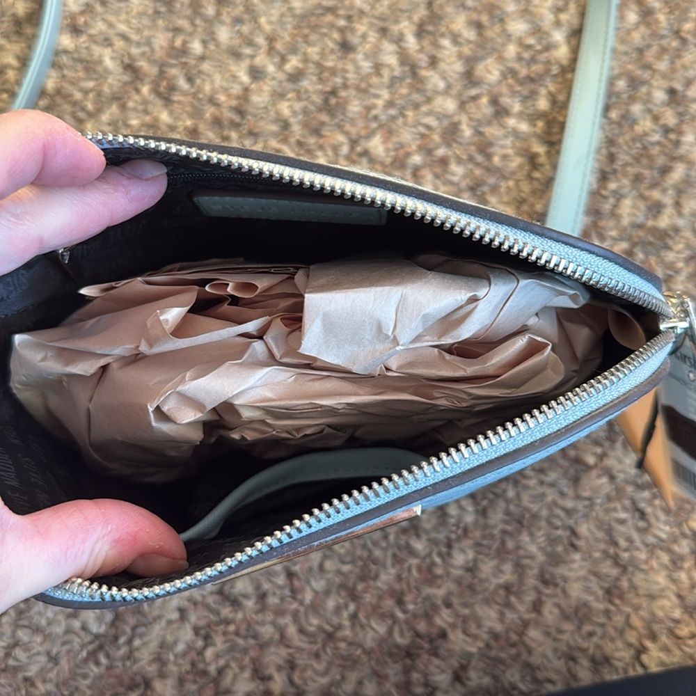Steve Madden purse - Picture 4 of 4